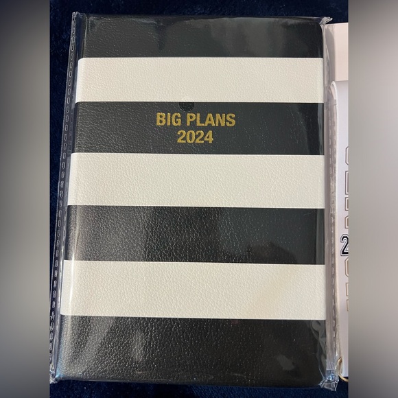 Grad gift bundle - Picture 2 of 4